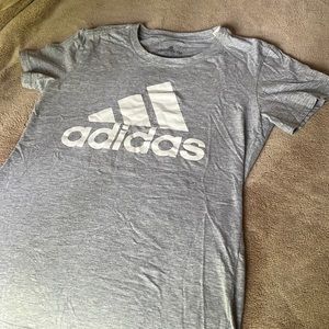 Women’s Adidas t-shirt size XS